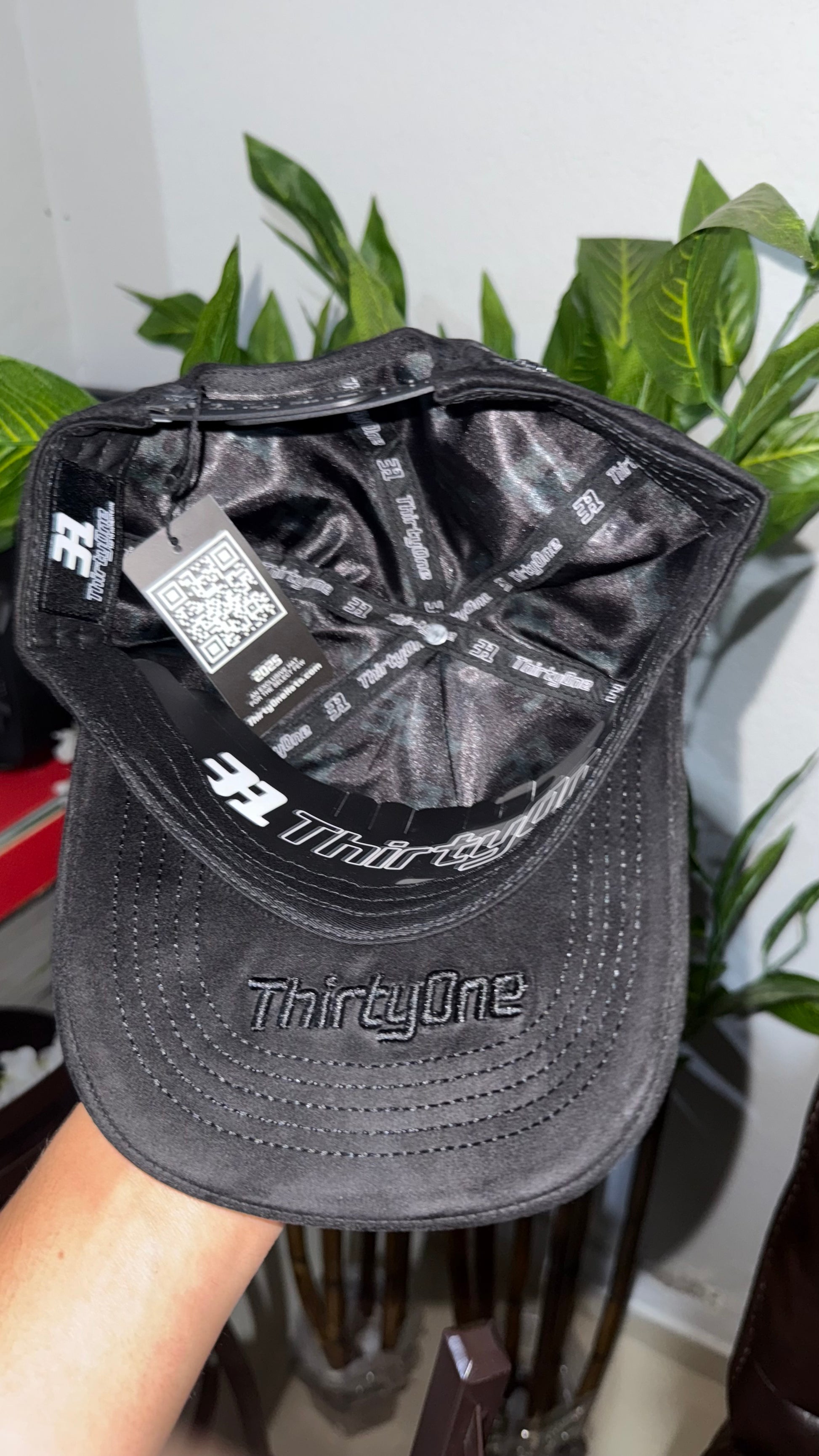 31 Hats LA Chrome III