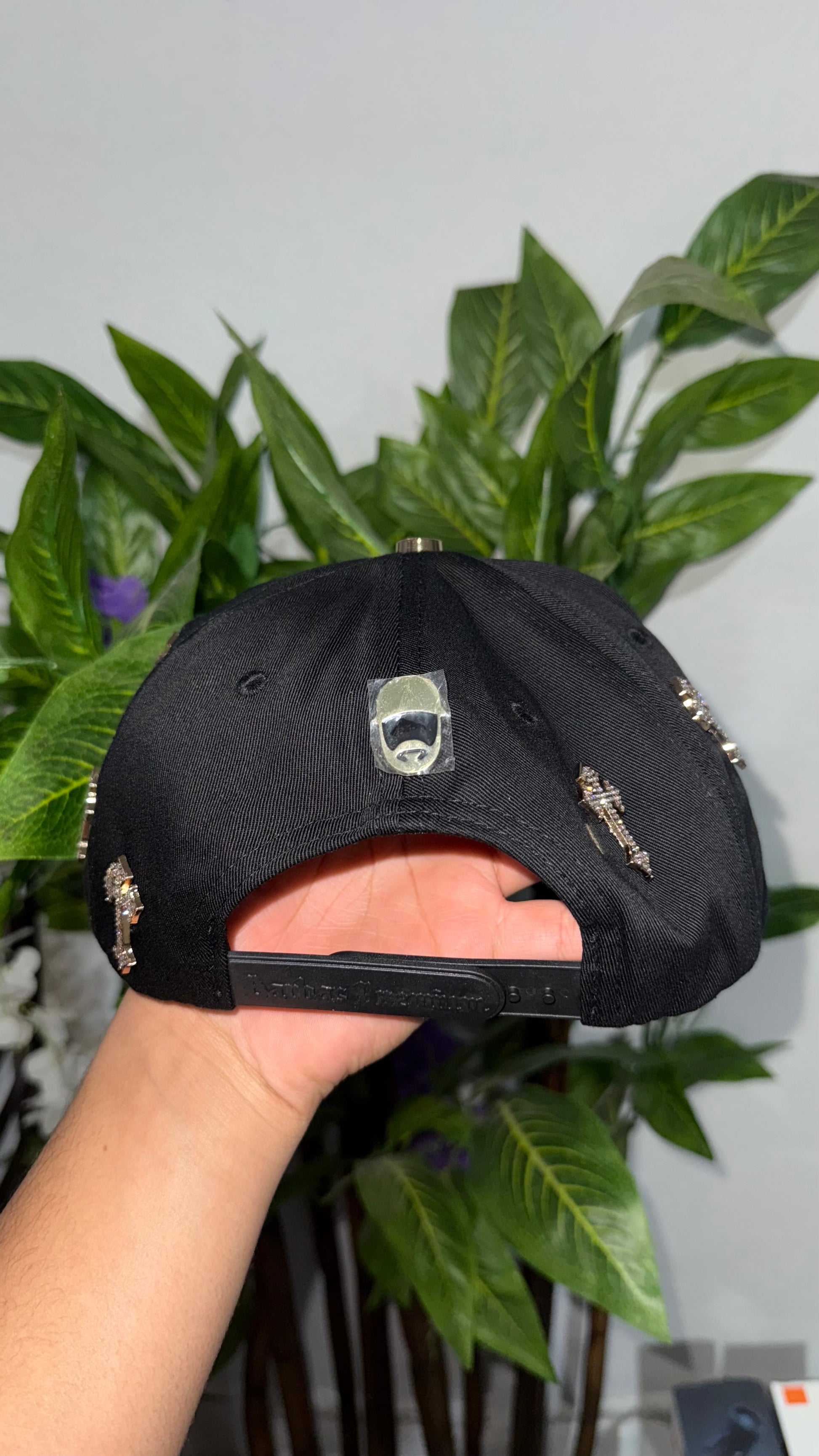 “B Chrome” Barbas Hats