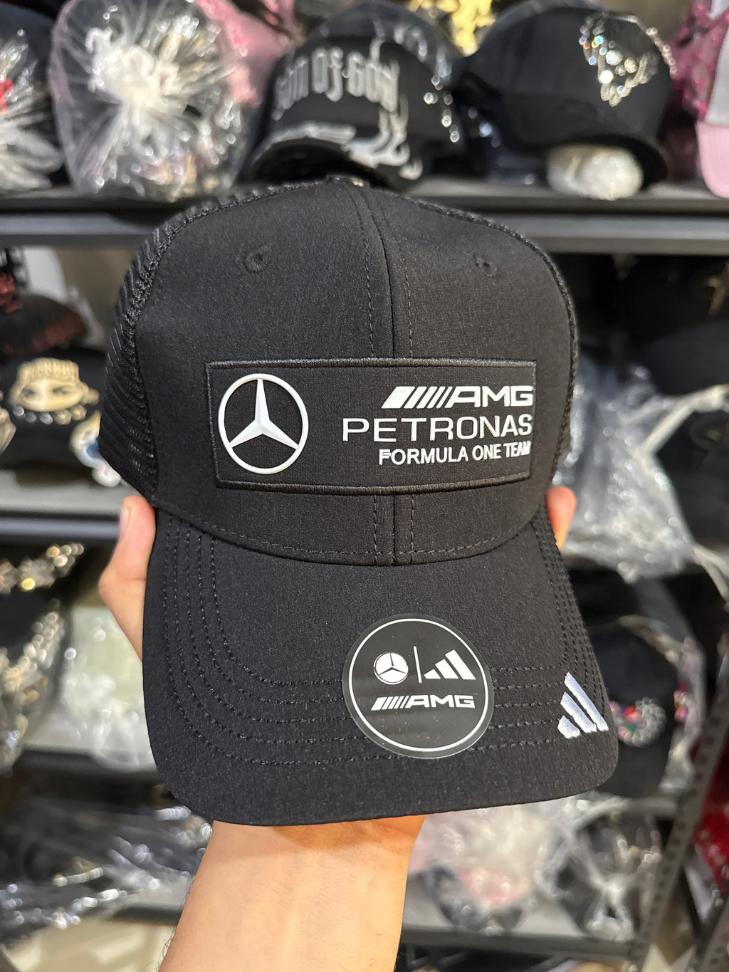 Adidas F1 Mercedes-AMG
Petronas Black