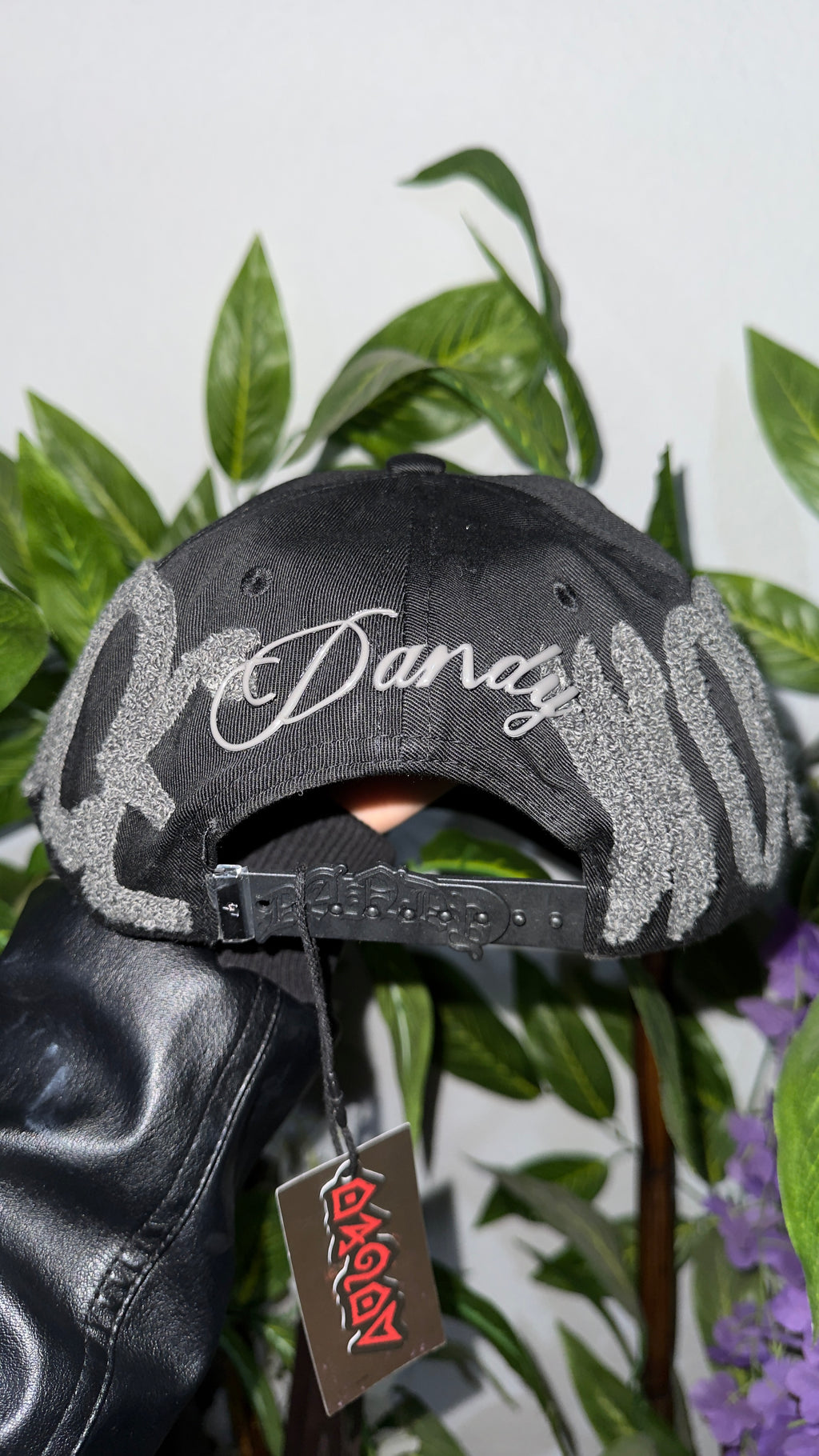 Dandy Hats Plague