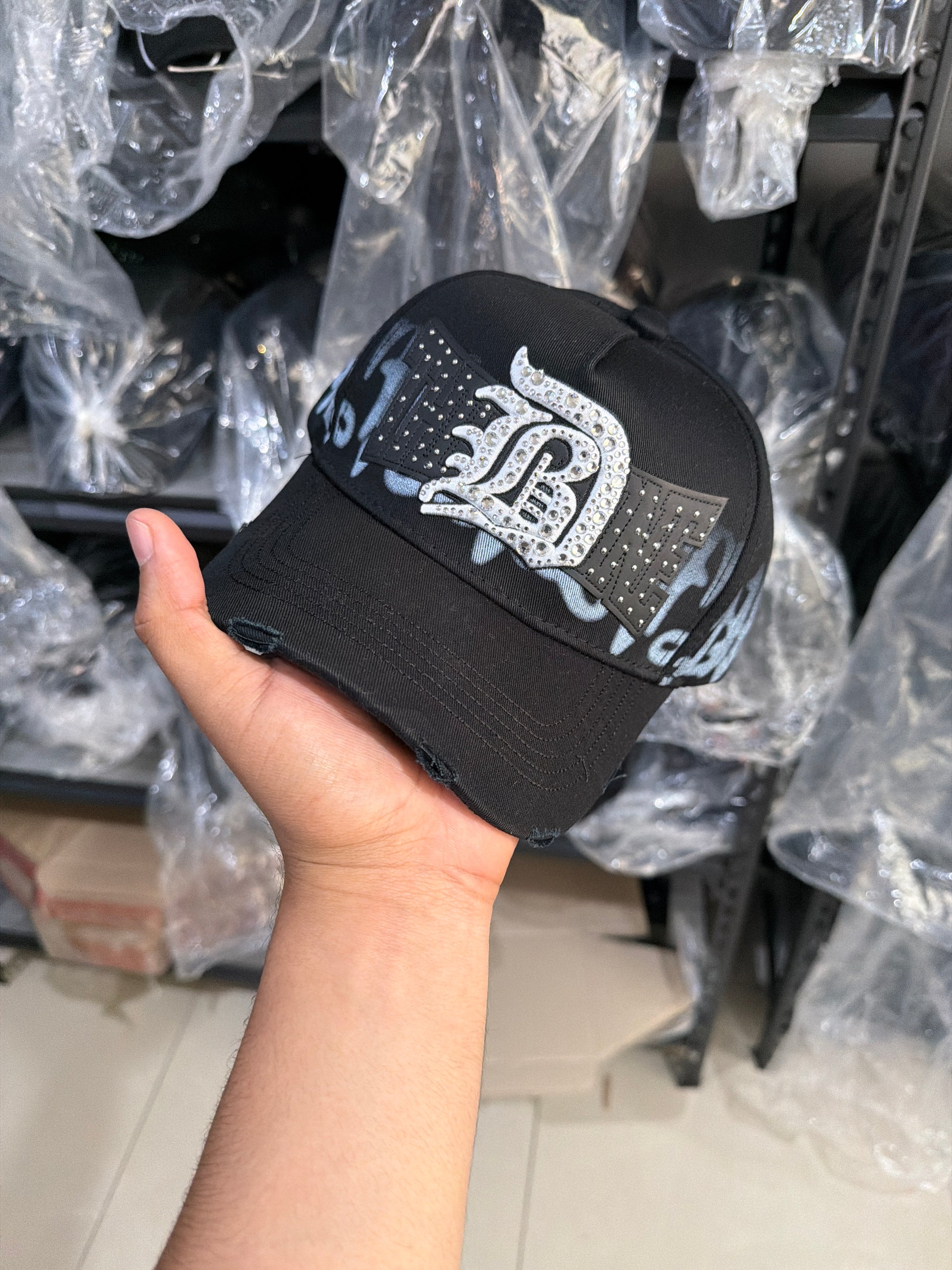 31 Hats x David Benavídez