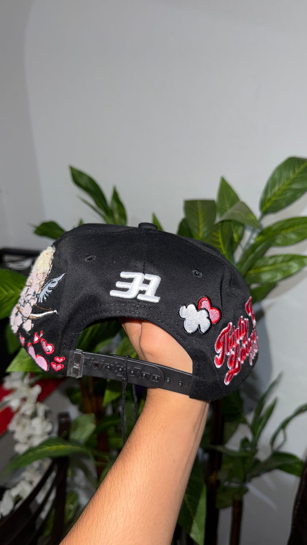 Thirty One Hats La Love Clouds