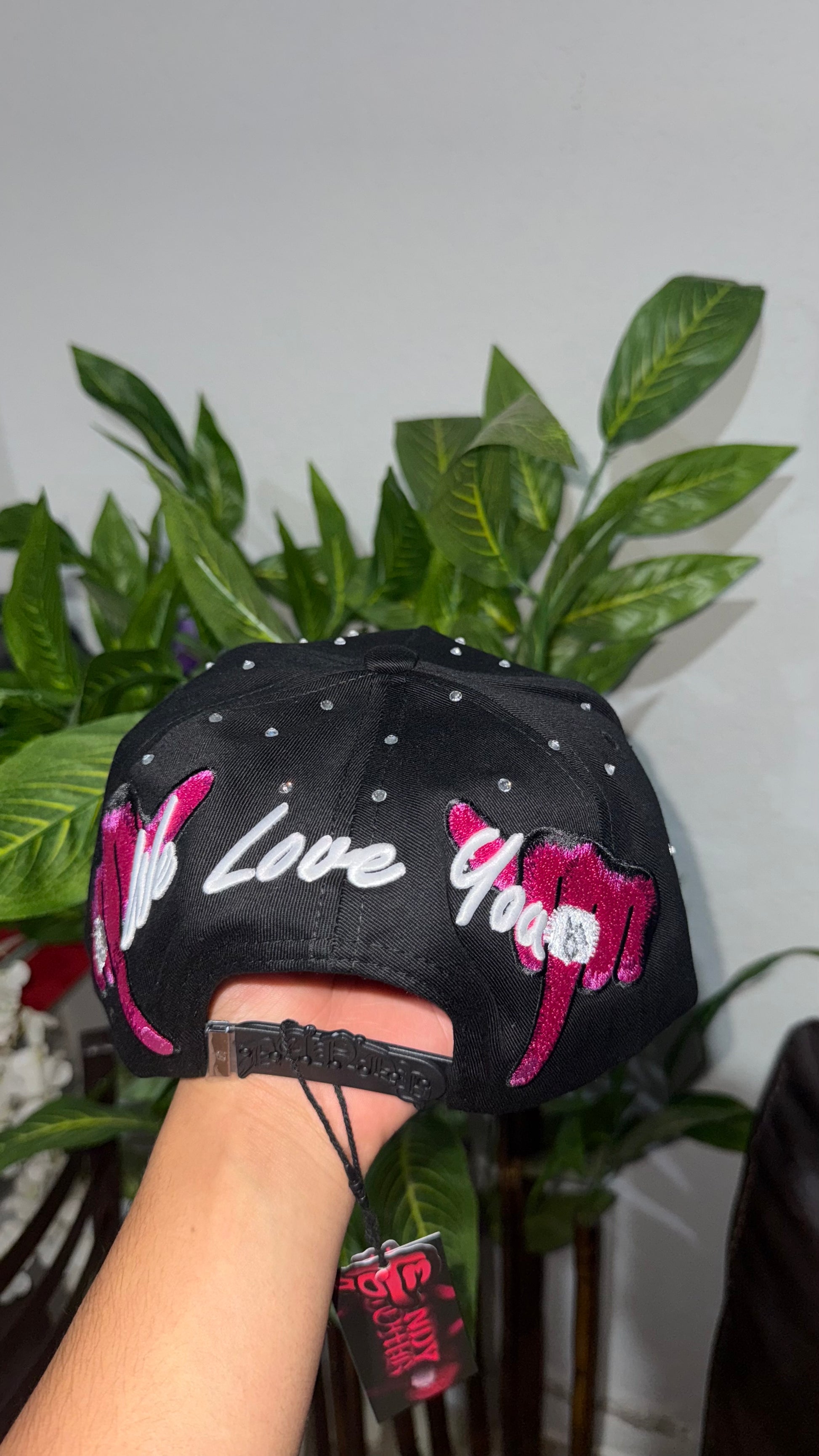 Dandy Hats x Tombochio